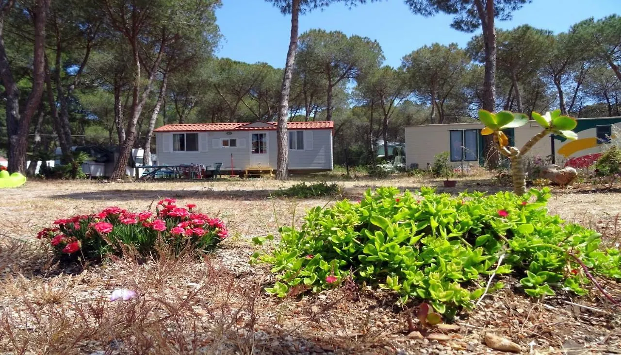 Villaggio Camping Nurral Fertilia Kompleks wypoczynkowy