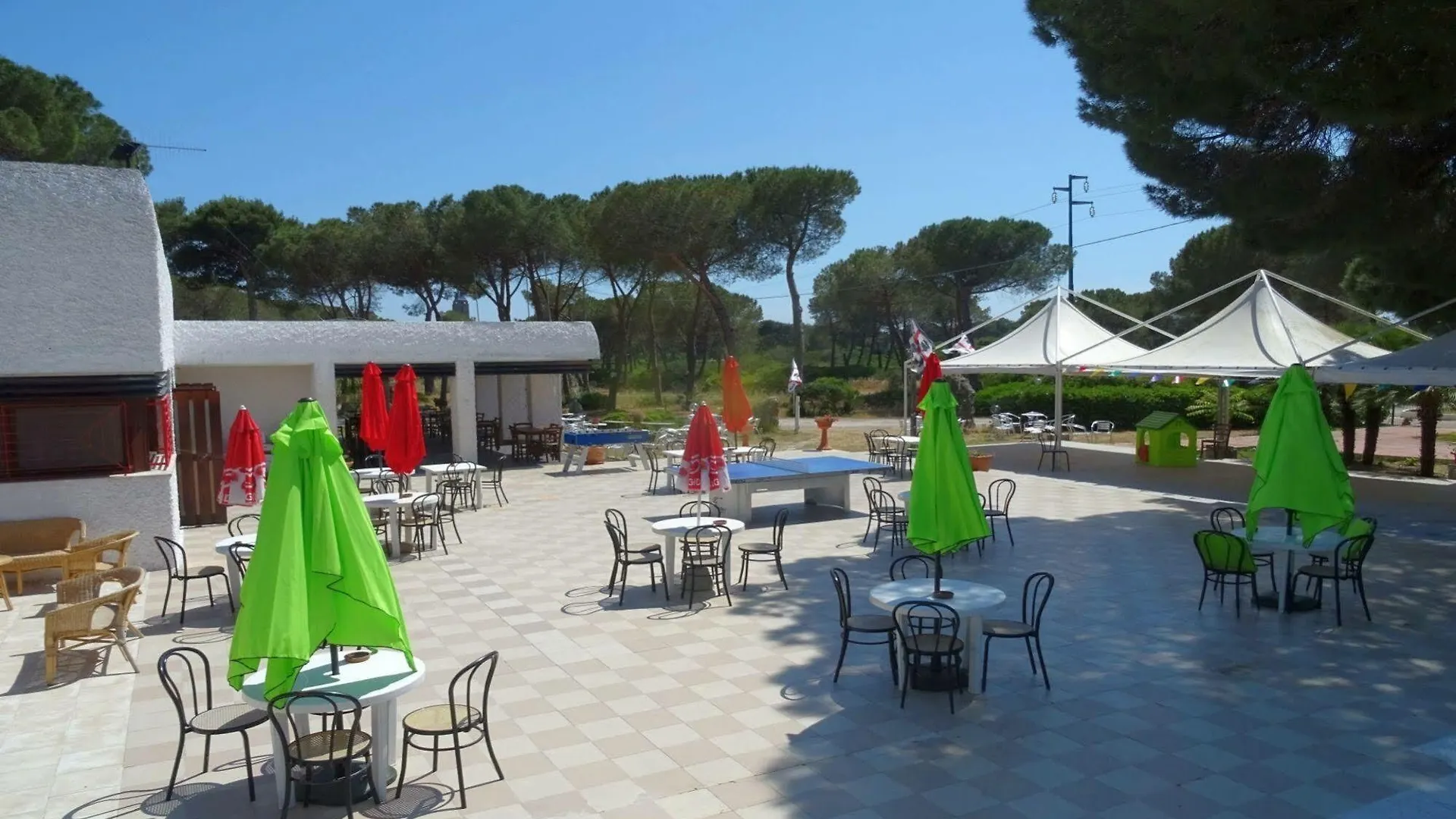 Vakantiepark Villaggio Camping Nurral Fertilia